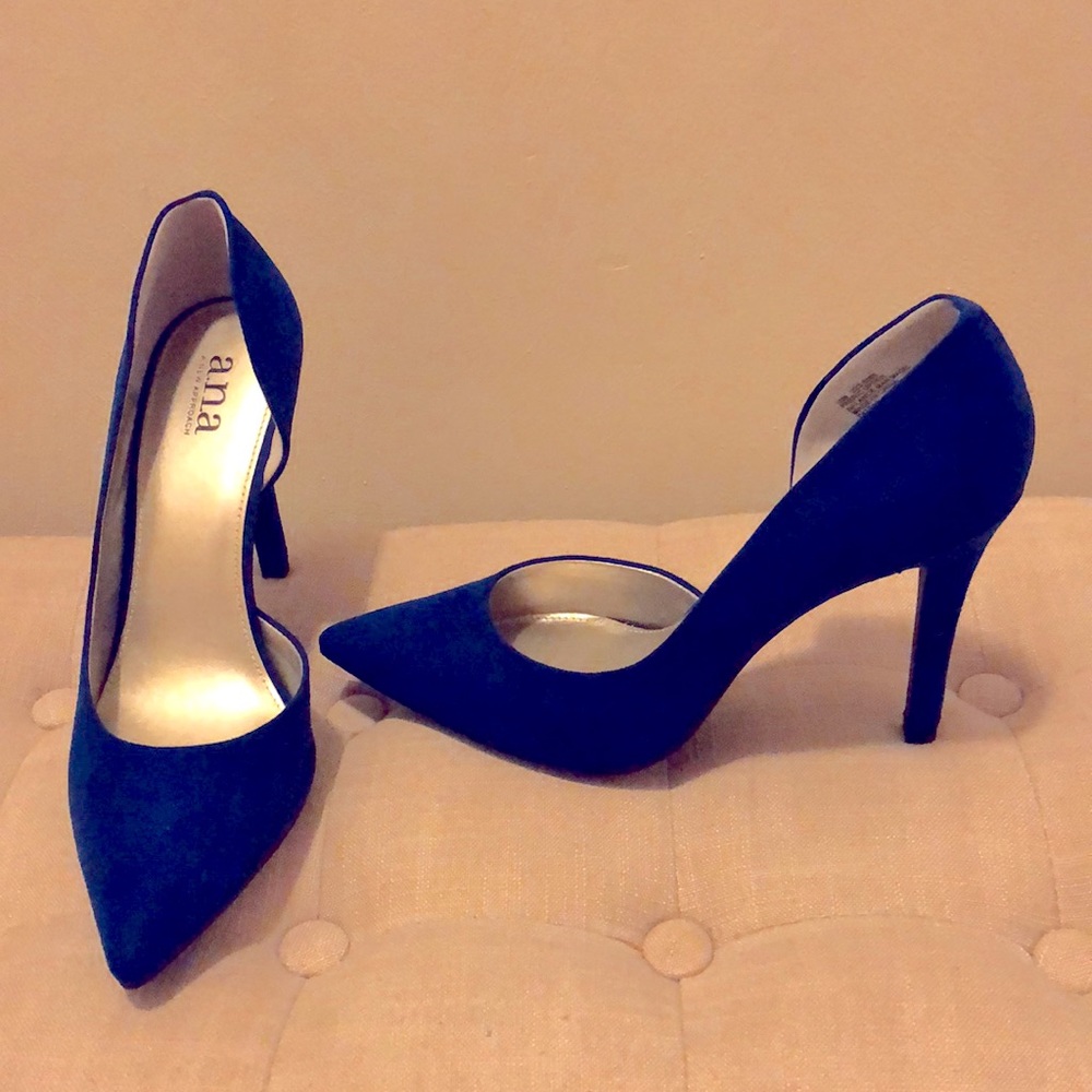 A.na heels size 10m